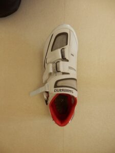 シューズのセンター image
